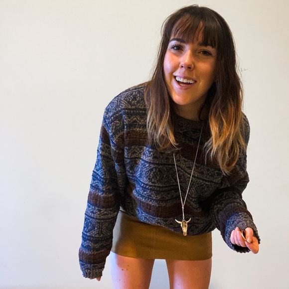 Meet your Posher, Megan - Picture 1 of 3